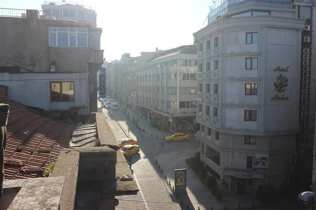 Hotel Vera Istanbul Bed & Breakfast